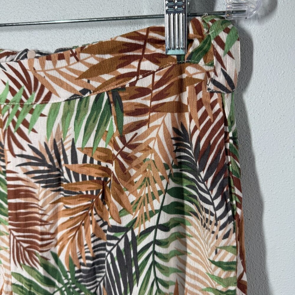 NWT Blue Rain Womens Tropical Leaf Print Shorts Large Ruffled Hem Beach Resort - Picture 8 of 12